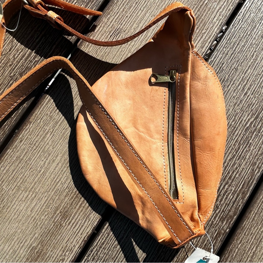 Sergios Hand Made Tan Leather Travel Waist Fanny Pack Bag - Picture 8 of 11